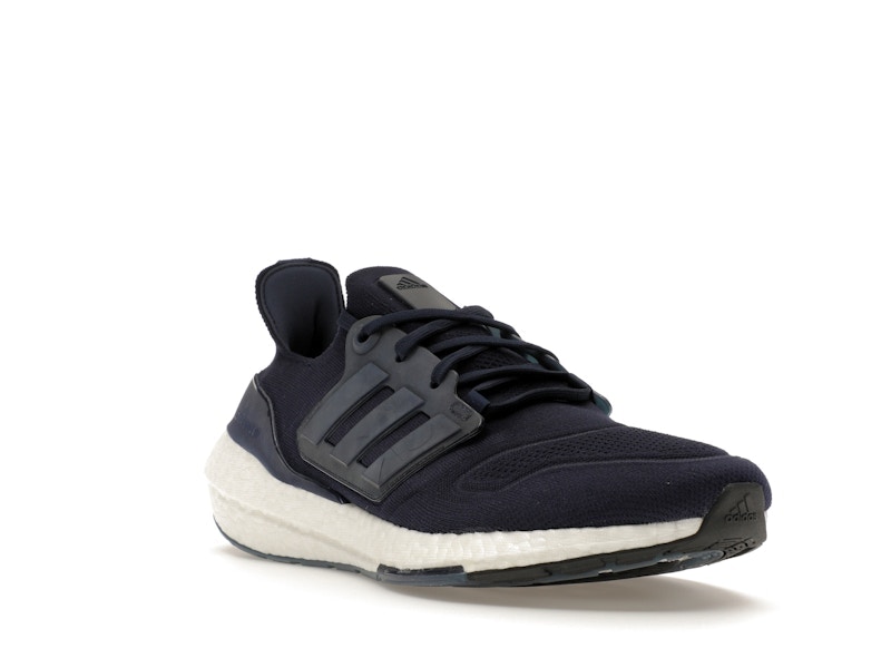 adidas Ultra Boost 22 Collegiate Navy