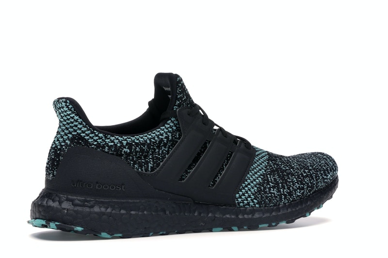 Black red and green ultra boost Clearance