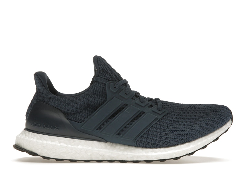 Ultra boost black navy 2025