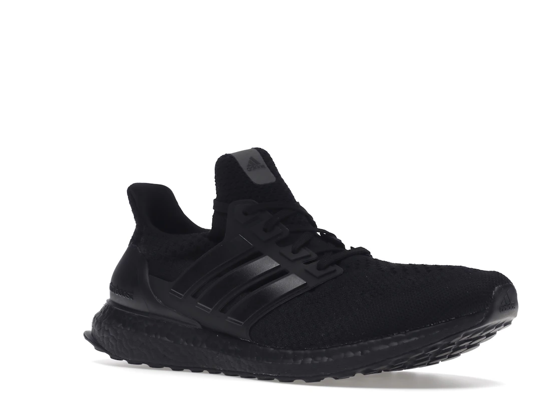 adidas Ultra Boost 5.0 DNA Triple Black