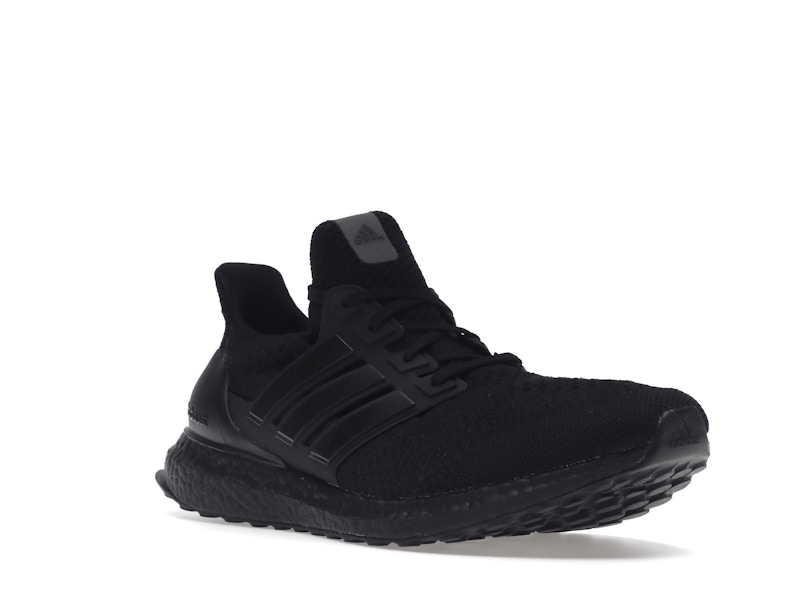 adidas Ultra Boost 5.0 DNA Triple Black