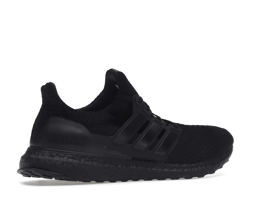 adidas Ultra Boost 5.0 DNA Triple Black