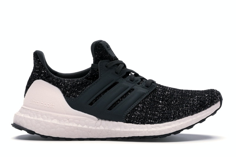 Women's black cheap ultra boost