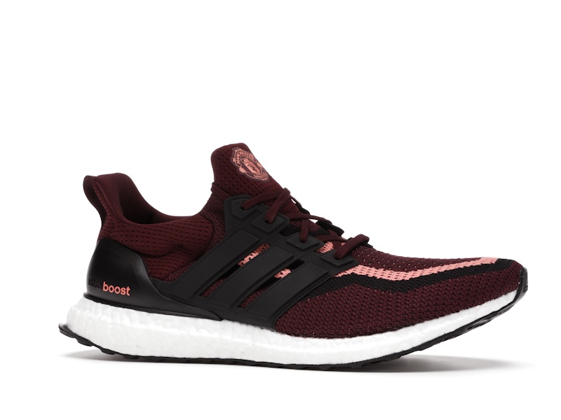 Man u ultraboost clearance
