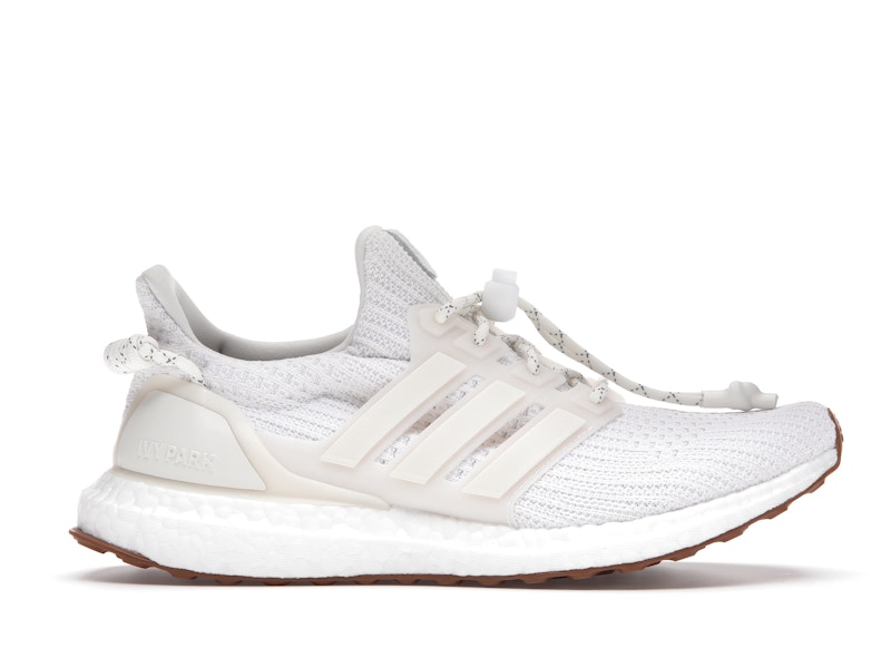 Triple white clearance ultra boost stockx