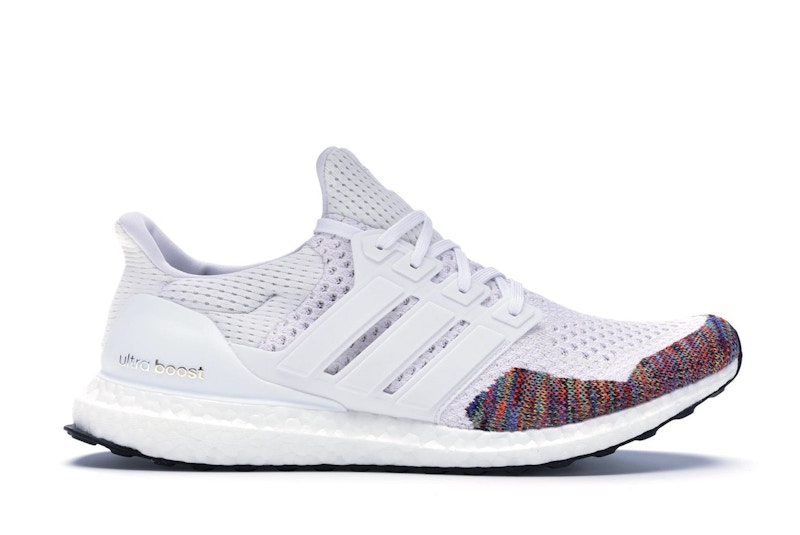 Ultraboost shop multicolor white