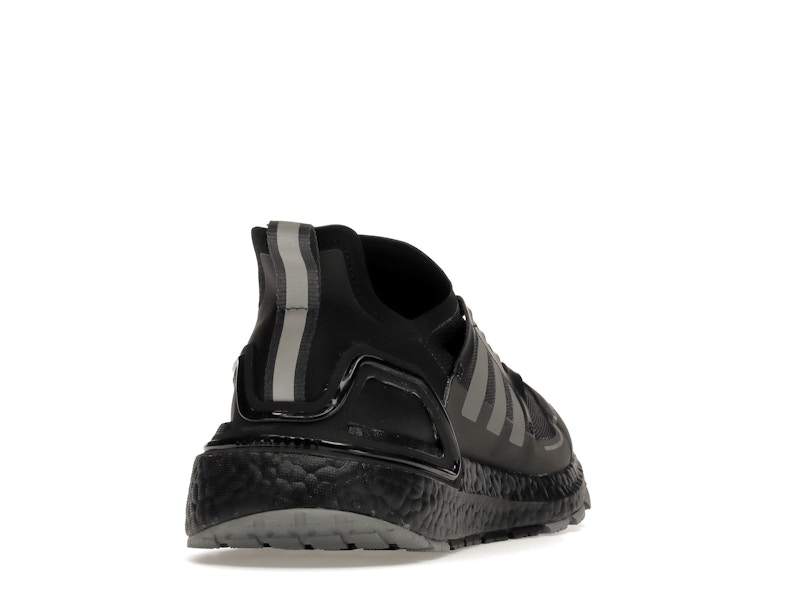 adidas Ultra Boost Winter Rdy Core Black - 360° view 30