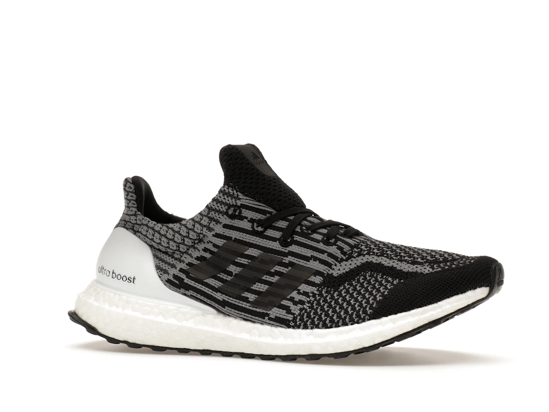 adidas Ultra Boost 5.0 Uncaged DNA Oreo