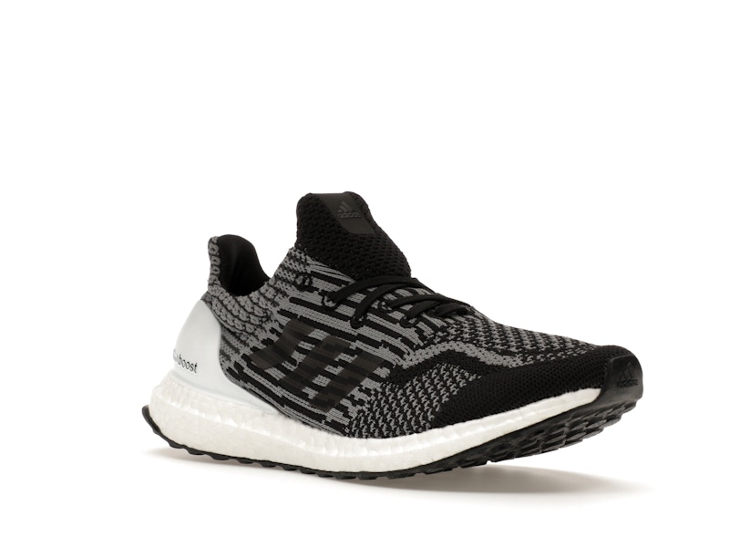 adidas Ultra Boost 5.0 Uncaged DNA Oreo