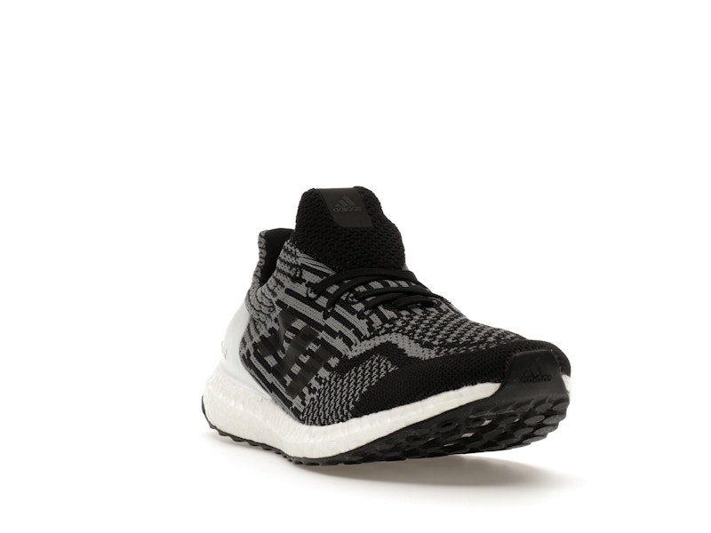 adidas Ultra Boost 5.0 Uncaged DNA Oreo