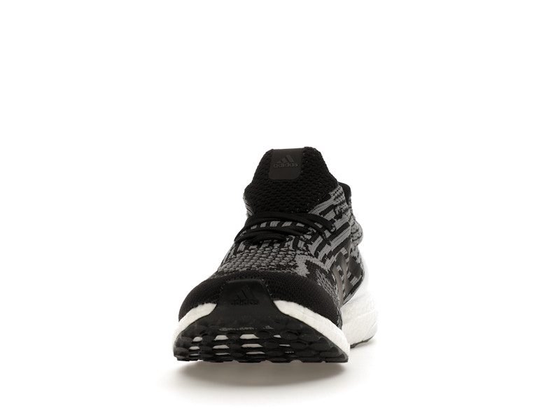 adidas Ultra Boost 5.0 Uncaged DNA Oreo