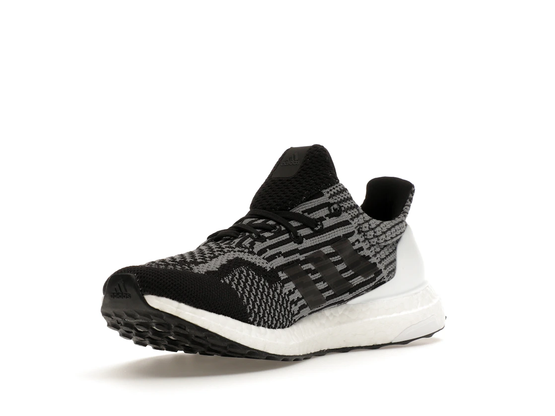adidas Ultra Boost 5.0 Uncaged DNA Oreo