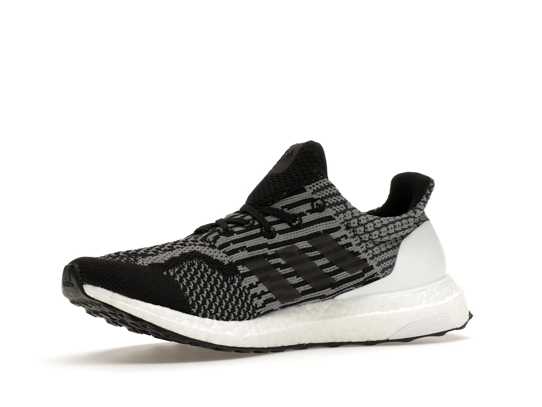 adidas Ultra Boost 5.0 Uncaged DNA Oreo