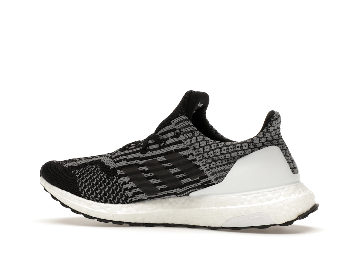 adidas Ultra Boost 5.0 Uncaged DNA Oreo