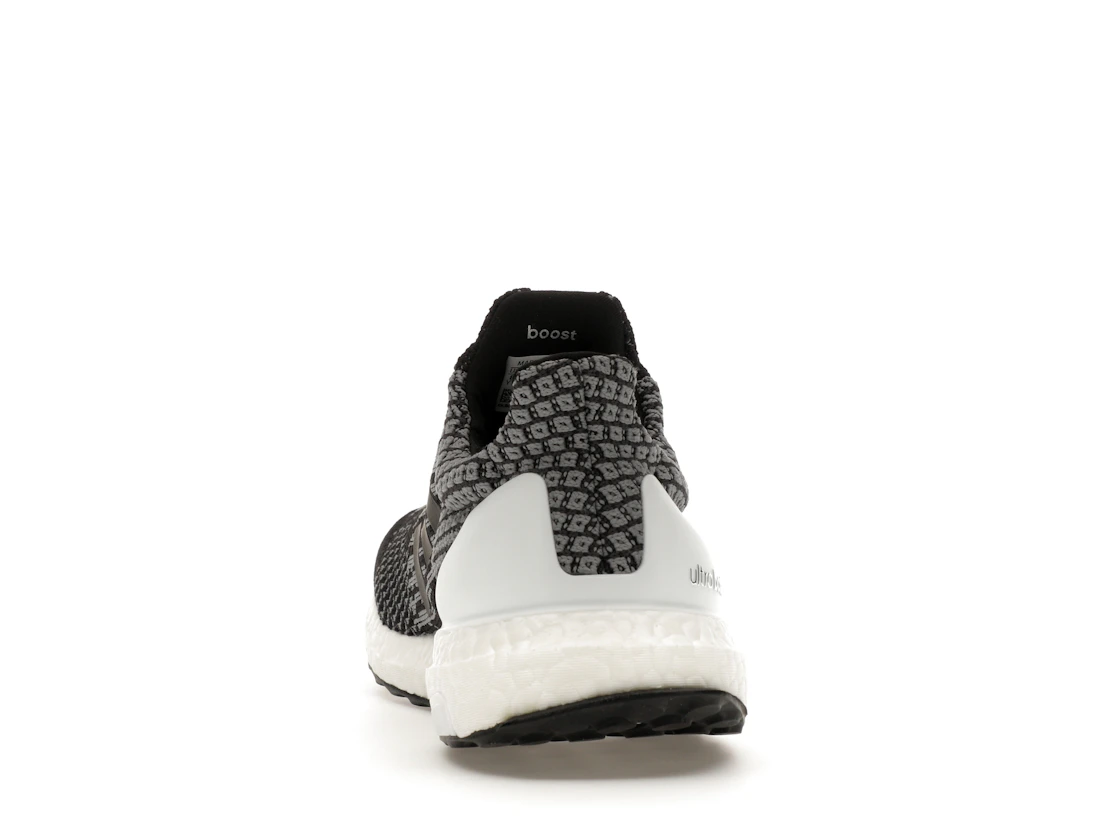 adidas Ultra Boost 5.0 Uncaged DNA Oreo