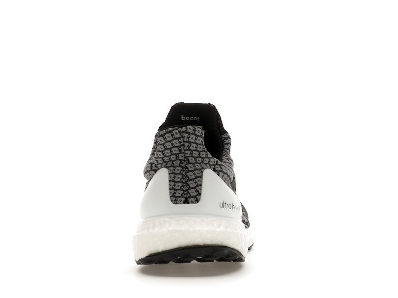 adidas Ultra Boost 5.0 Uncaged DNA Oreo