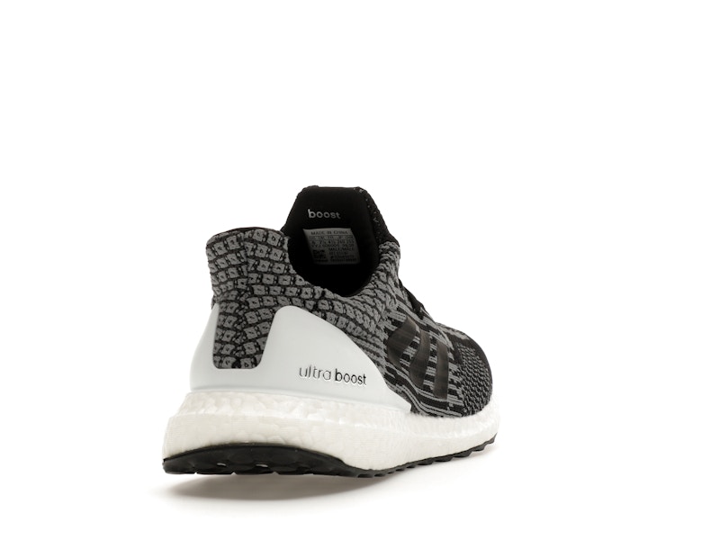 adidas Ultra Boost 5.0 Uncaged DNA Oreo