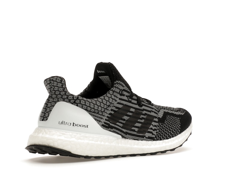 adidas Ultra Boost 5.0 Uncaged DNA Oreo