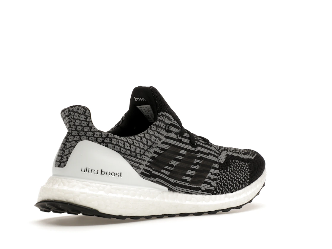 adidas Ultra Boost 5.0 Uncaged DNA Oreo