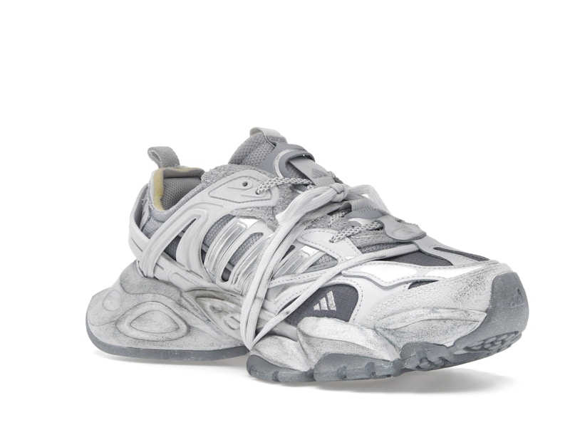 adidas XLG Runner Deluxe Gray