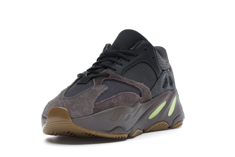 adidas Yeezy Boost 700 Mauve