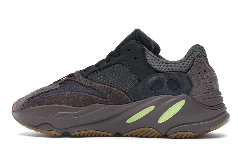 adidas Yeezy Boost 700 Mauve - EE9614