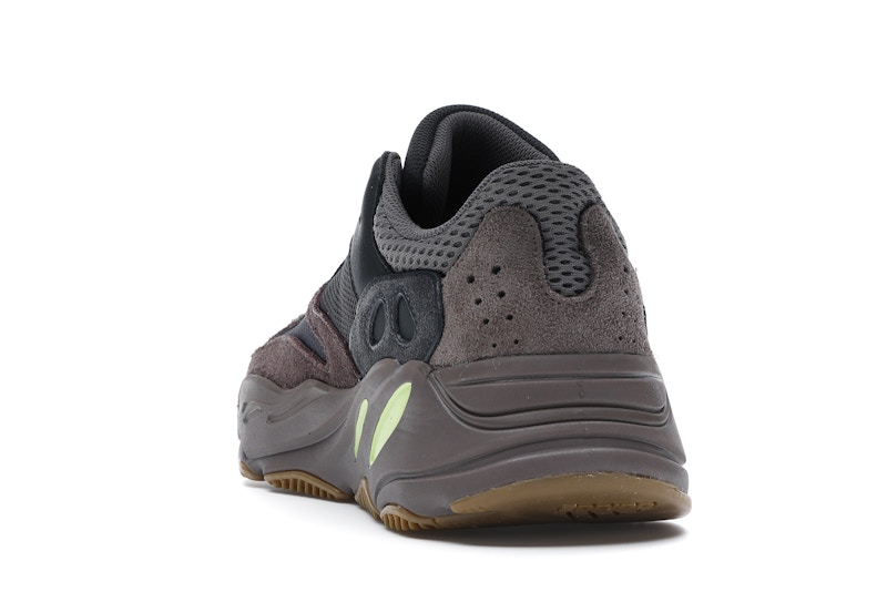 Stockx yeezy 700 mauve sales