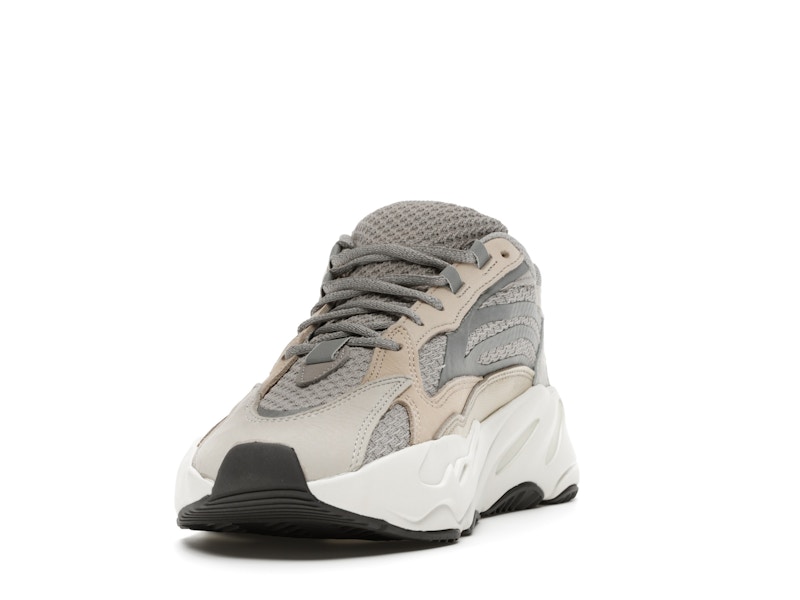 yeezy 700 v2 cream stockx