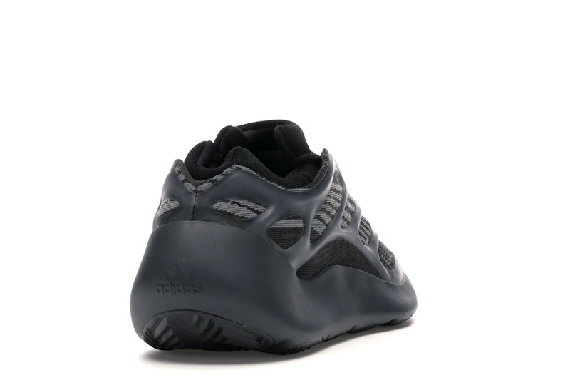 adidas Yeezy 700 V3 Alvah