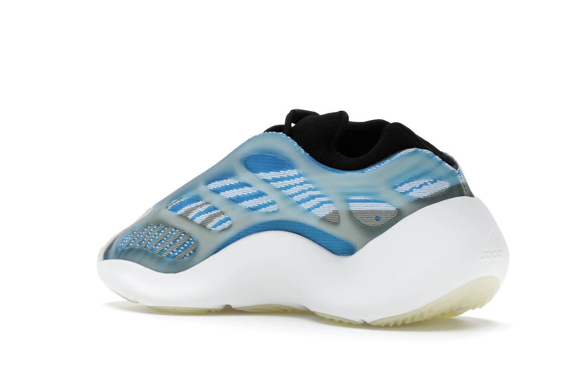 adidas Yeezy 700 V3 Arzareth