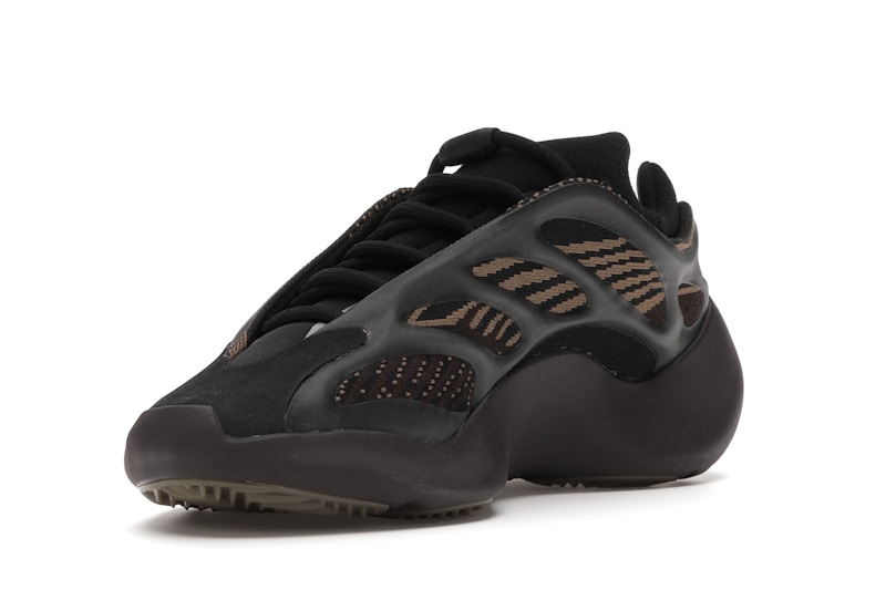 adidas Yeezy 700 V3 Clay Brown