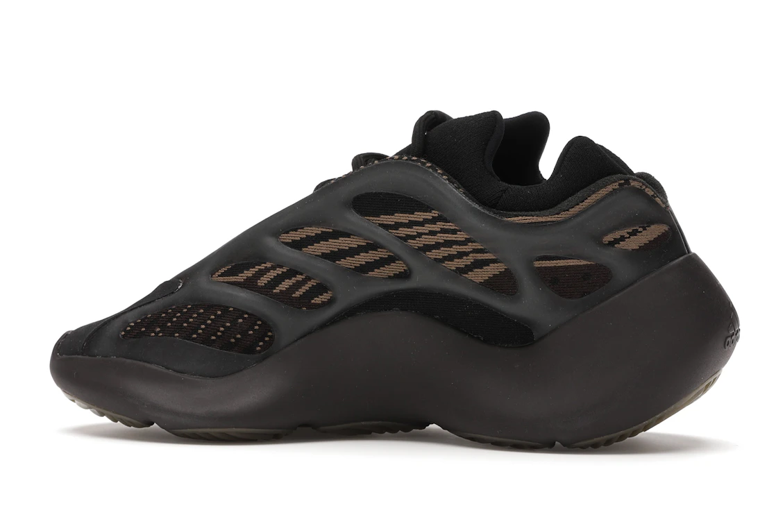 adidas Yeezy 700 V3 Clay Brown