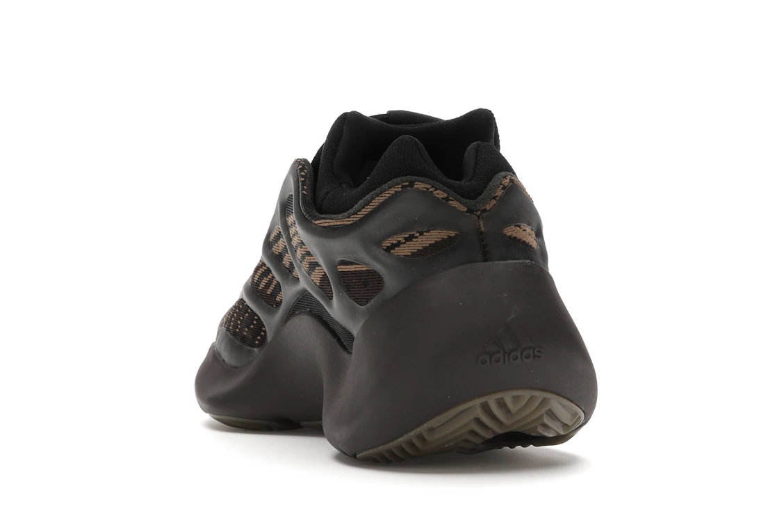 adidas Yeezy 700 V3 Clay Brown