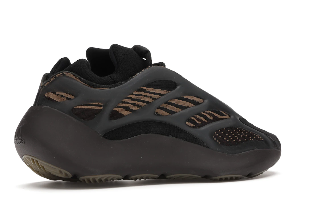 adidas Yeezy 700 V3 Clay Brown