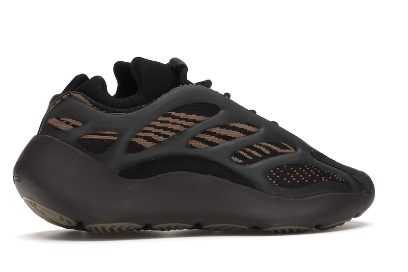adidas Yeezy 700 V3 Clay Brown