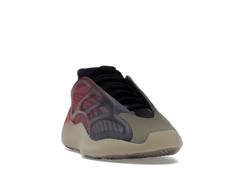 adidas Yeezy 700 V3 Fade Carbon