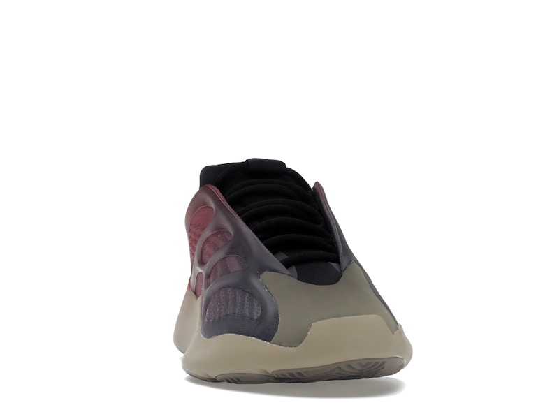 adidas Yeezy 700 V3 Fade Carbon