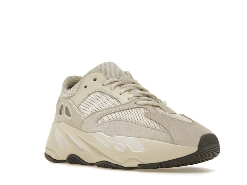 adidas Yeezy Boost 700 Analog