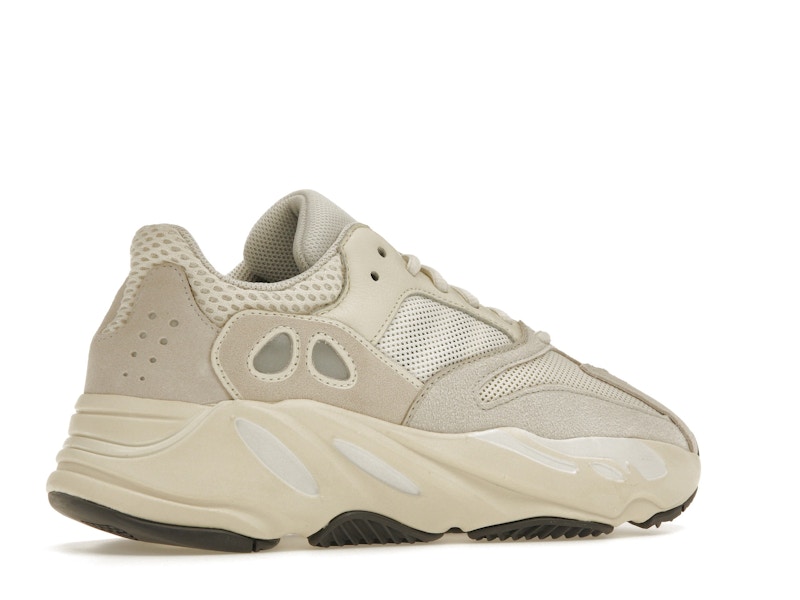 adidas Yeezy Boost 700 Analog