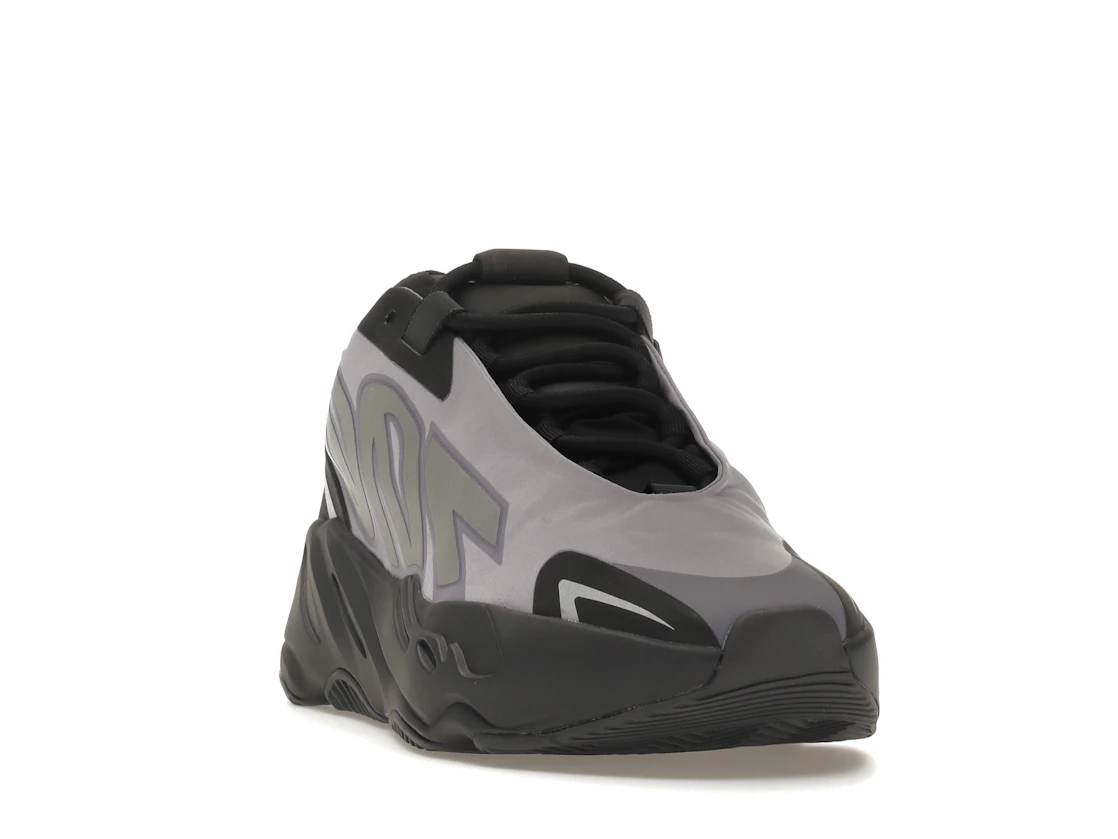 adidas Yeezy Boost 700 MNVN Geode