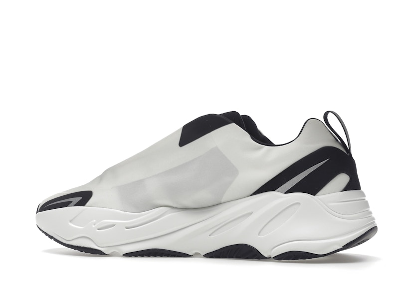 adidas Yeezy Boost 700 MNVN Laceless Analog