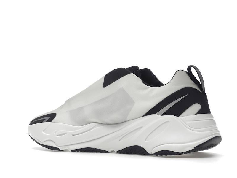 adidas Yeezy Boost 700 MNVN Laceless Analog