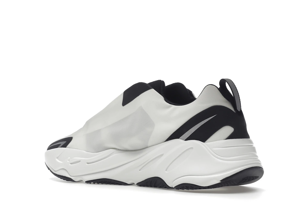 adidas Yeezy Boost 700 MNVN Laceless Analog