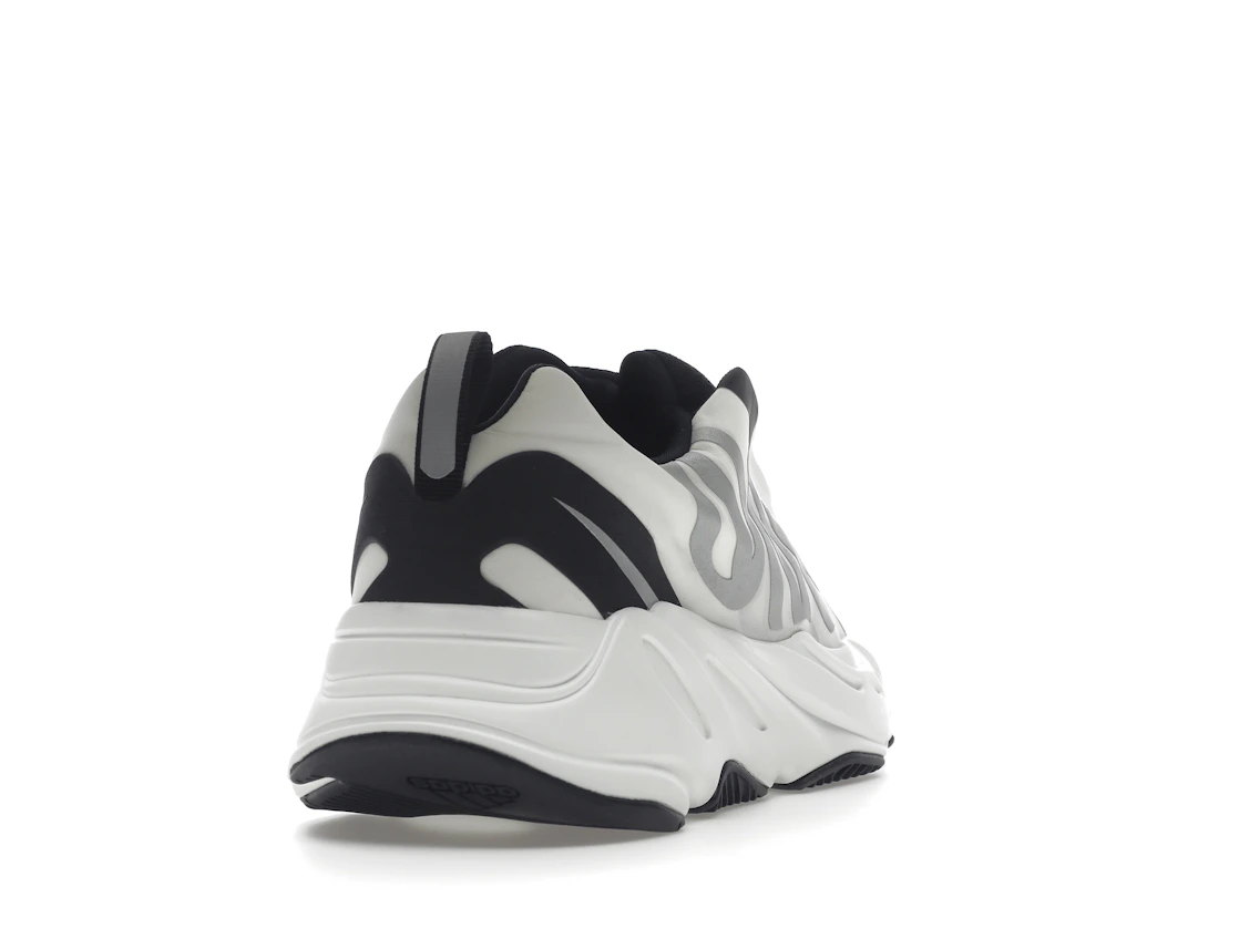 adidas Yeezy Boost 700 MNVN Laceless Analog