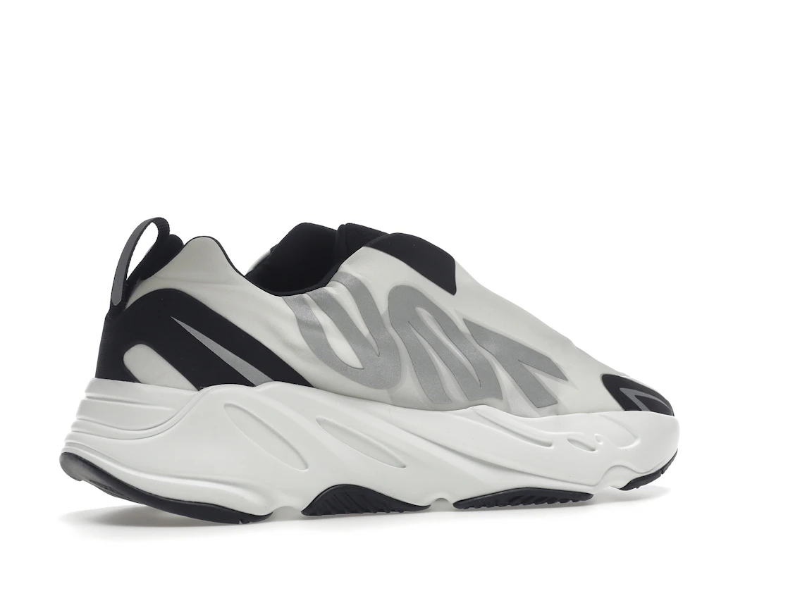 adidas Yeezy Boost 700 MNVN Laceless Analog