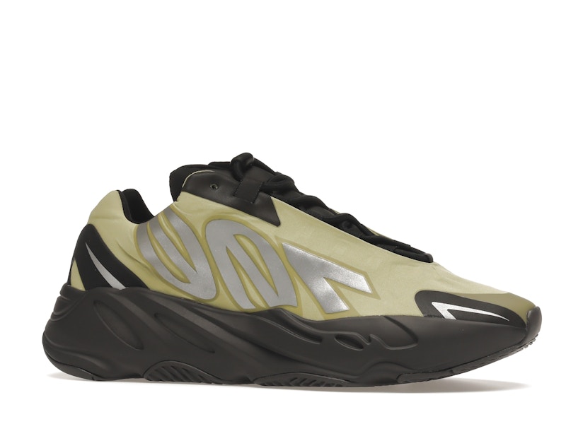 adidas Yeezy Boost 700 MNVN Resin