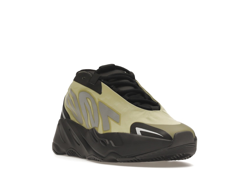 adidas Yeezy Boost 700 MNVN Resin