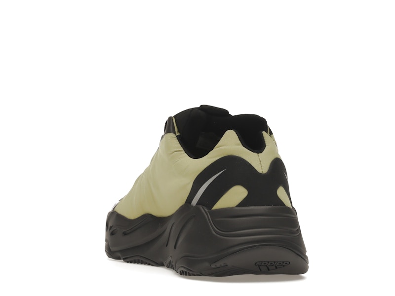 adidas Yeezy Boost 700 MNVN Resin