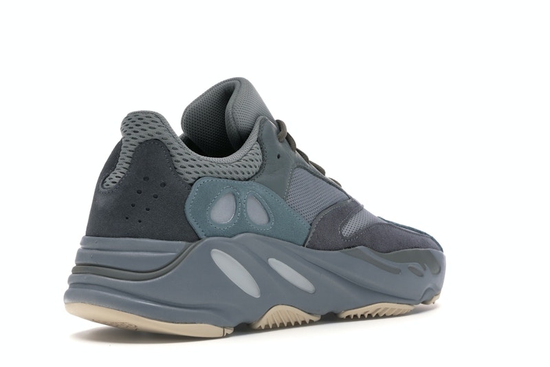 yeezy boost 700 blue