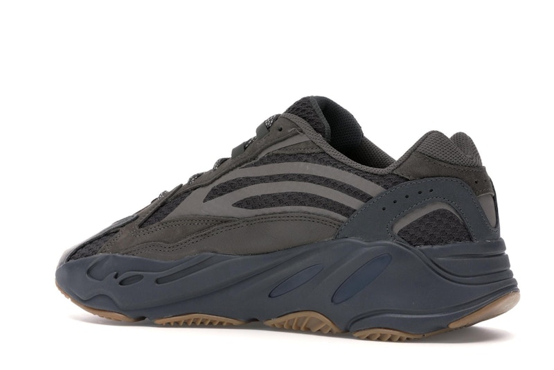 adidas Yeezy Boost 700 V2 Geode